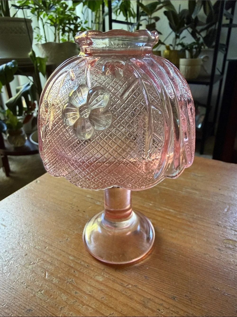 Vintage Glass Pink Fairy Lamp - Picture 1 of 1